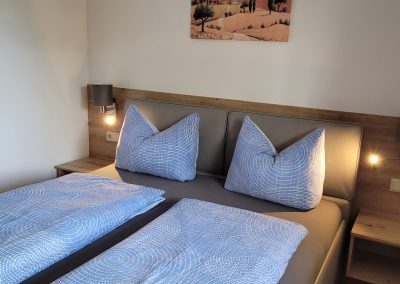 Gästehaus Rana Rust Vierbettzimmer mit Balkon Doppelbettansicht